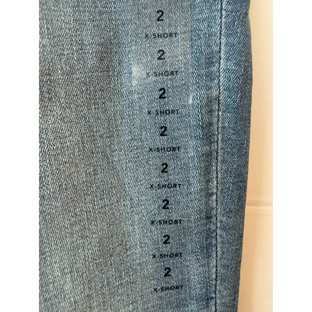 NEW Women's American Eagle Blue Jeans Size 2 - Picture 9 of 11